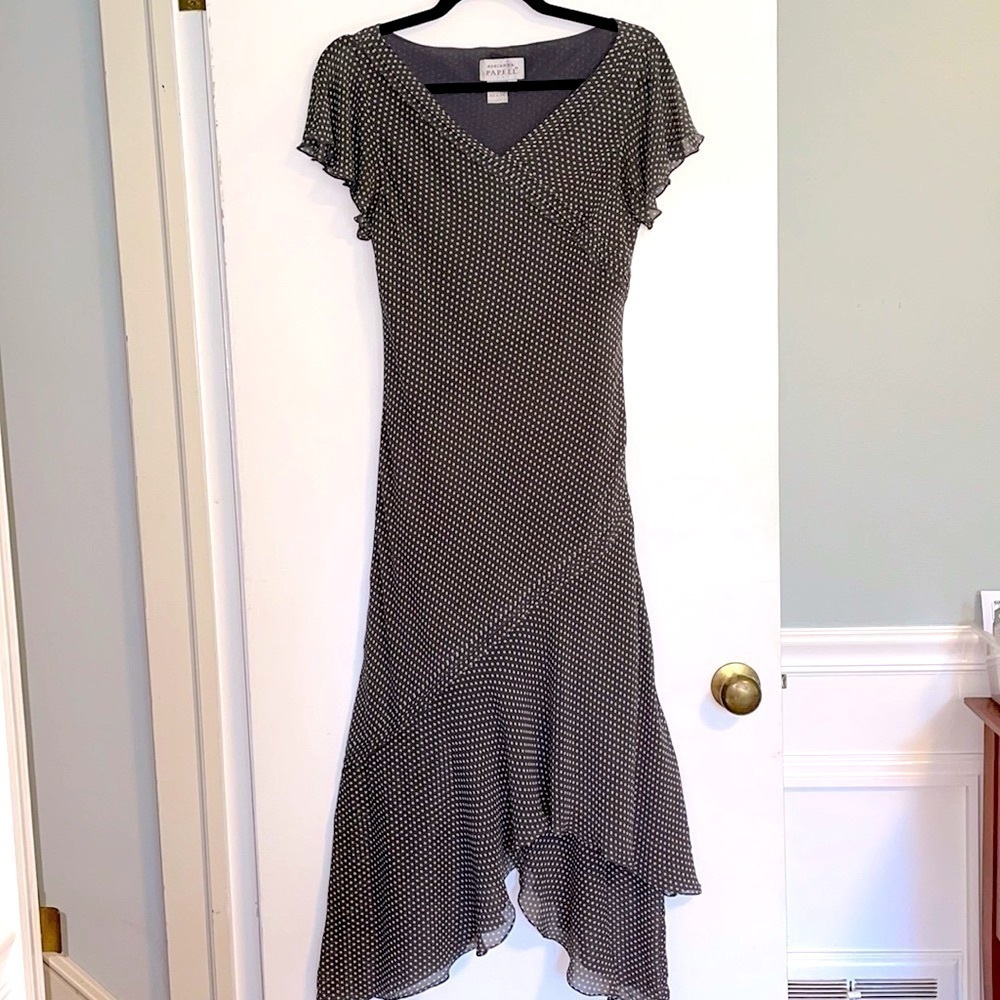 Adrianna Papell lined dotted silk print dress with flutter sleeve and hem size 8